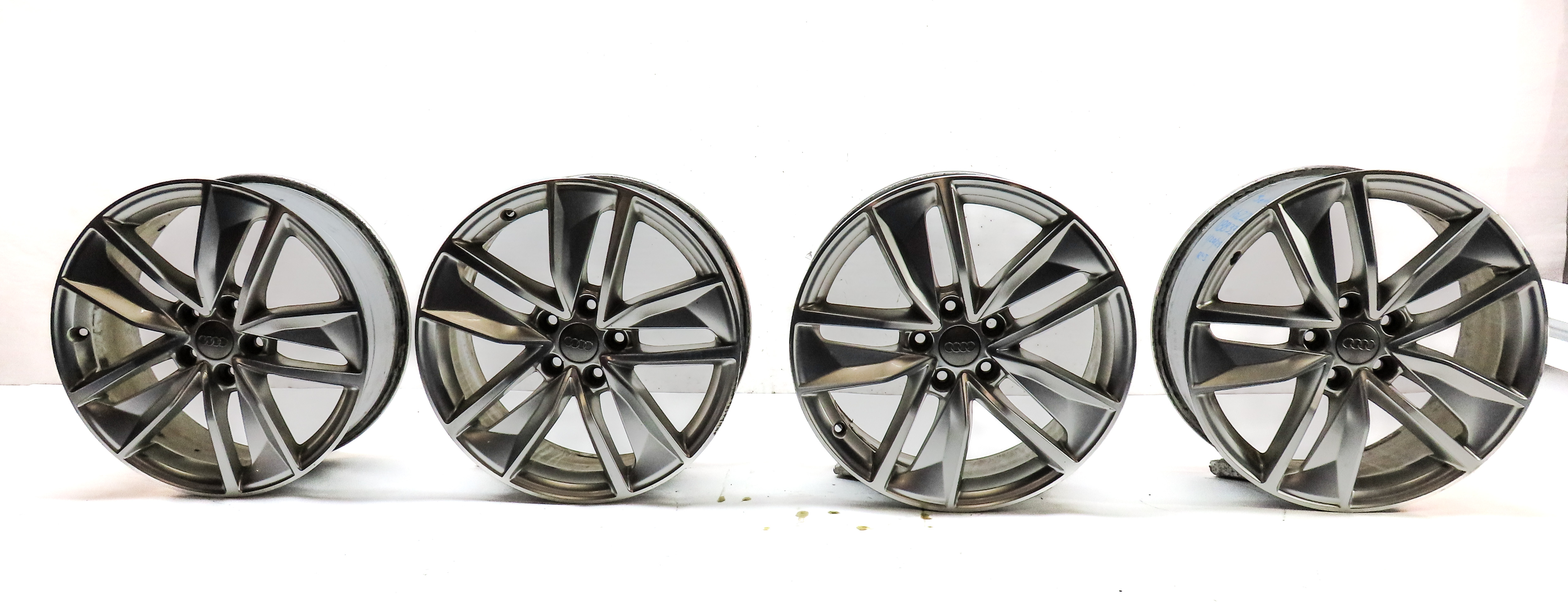 2015-2016 AUDI Q3 (8U) 18x7 INCH 5 V SPOKE ALUMINUM ALLOY WHEEL RIM SET 4 — exact item pictured
